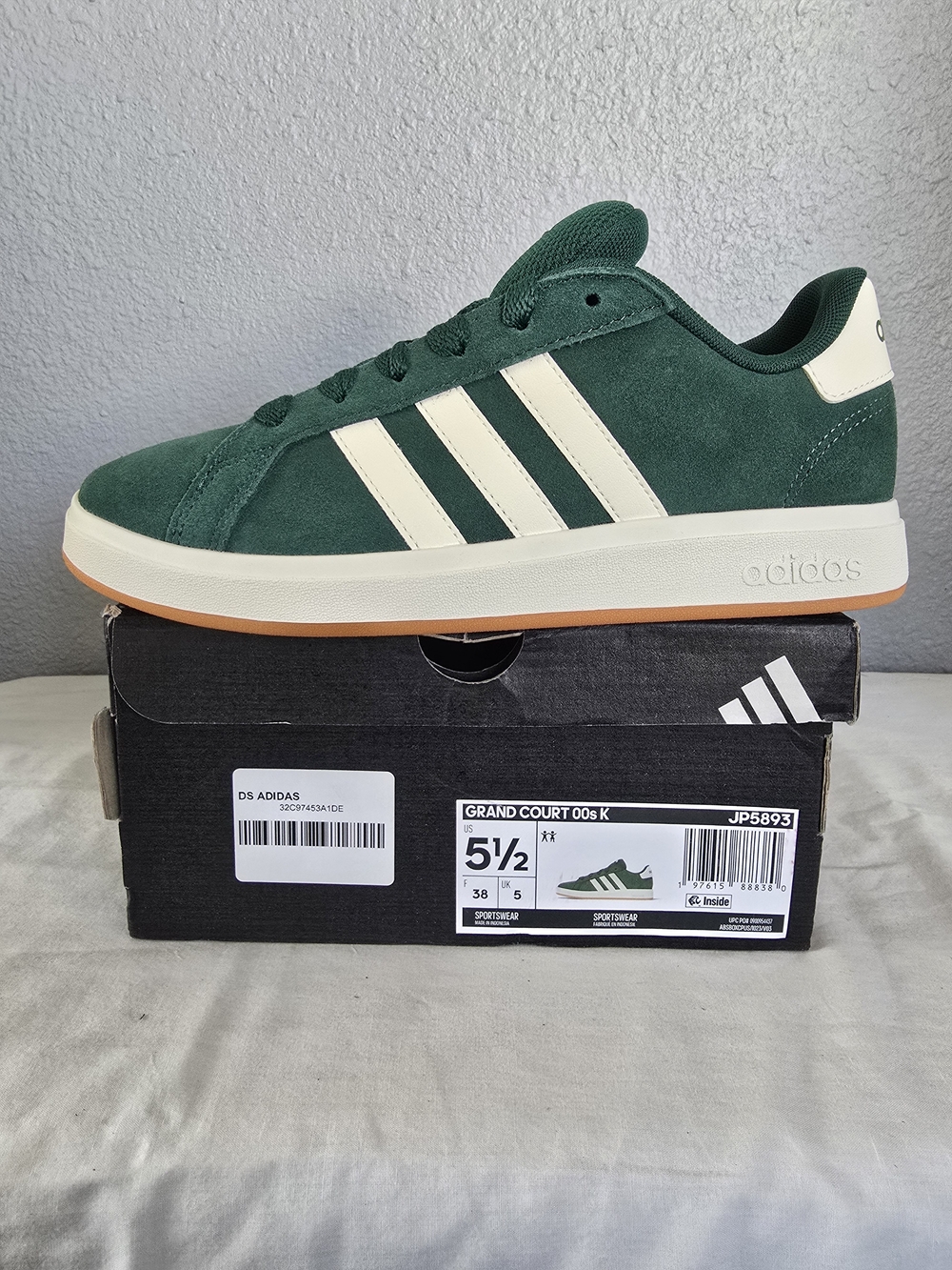 adidas Grand Court 00s Green Suede Sneaker